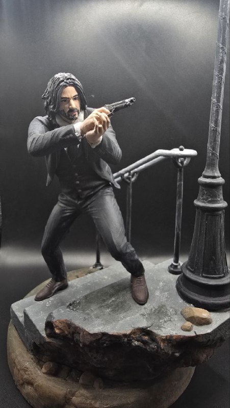Джон Уик (John Wick) в исполнении Киана Ривза - это особенный, а также глубокий персонаж, и совершенно удивительный и скоромный человек, способный на поступки.